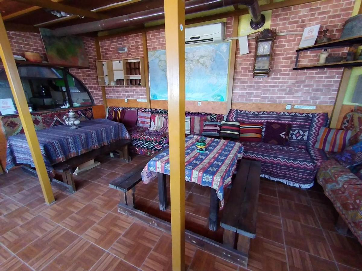 Anz Guest House Pansiyon Селчук Екстериор снимка