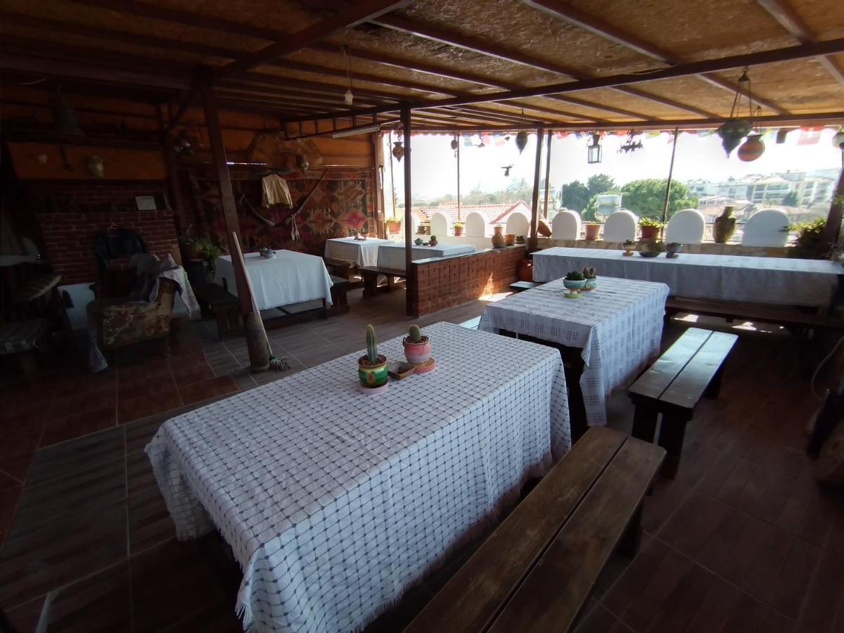 Anz Guest House Pansiyon Селчук Екстериор снимка