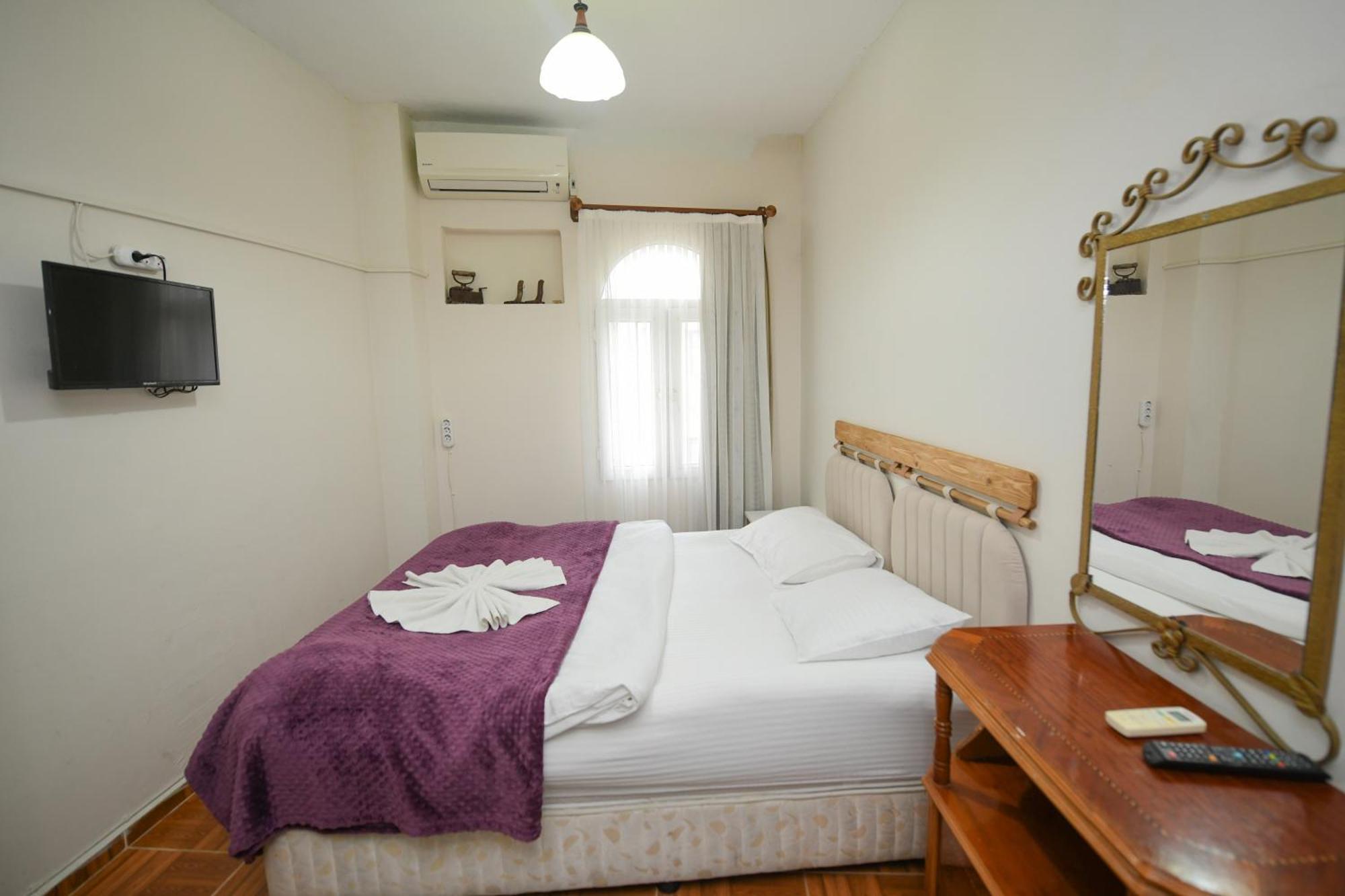 Anz Guest House Pansiyon Селчук Екстериор снимка