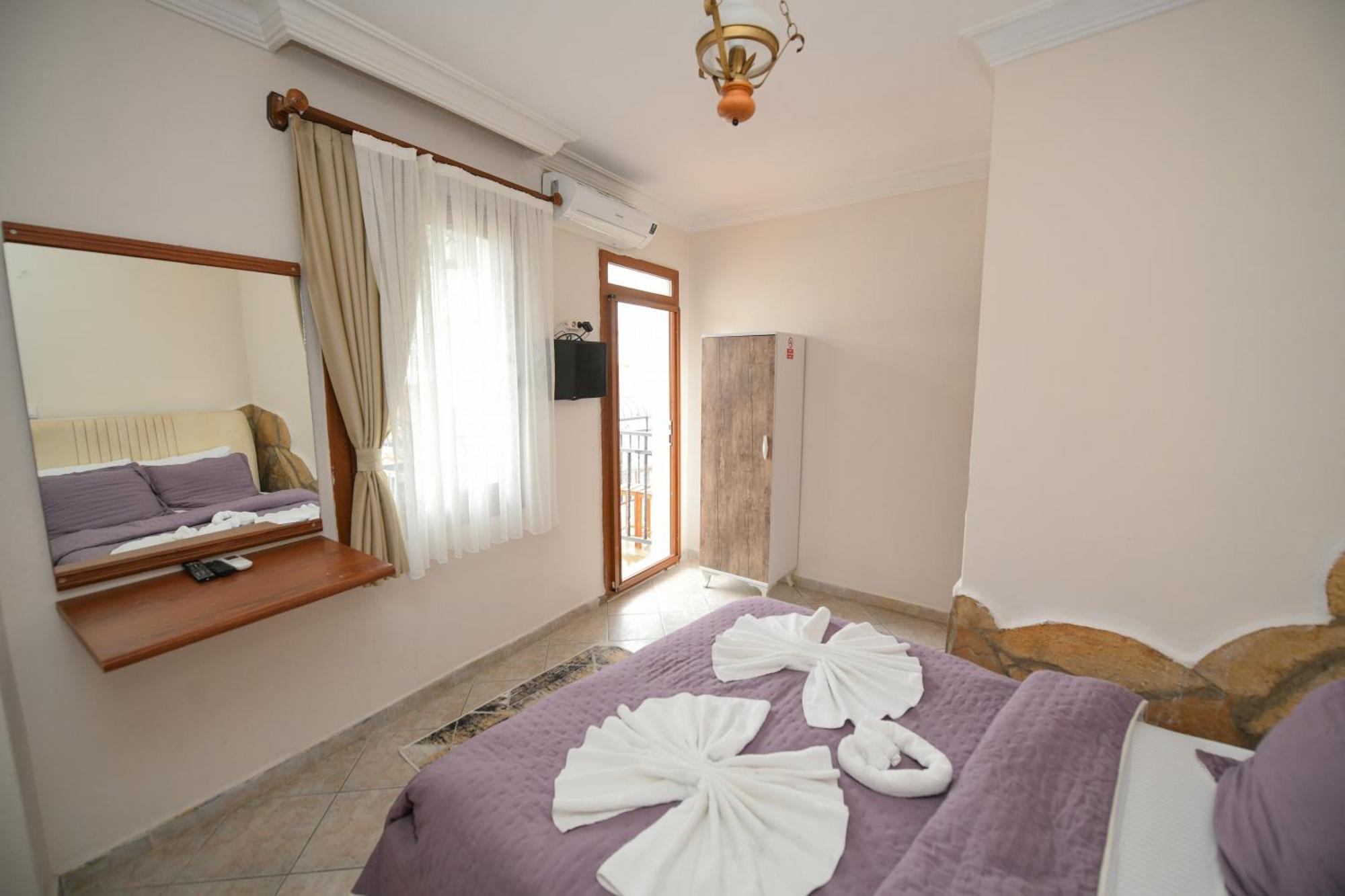 Anz Guest House Pansiyon Селчук Екстериор снимка